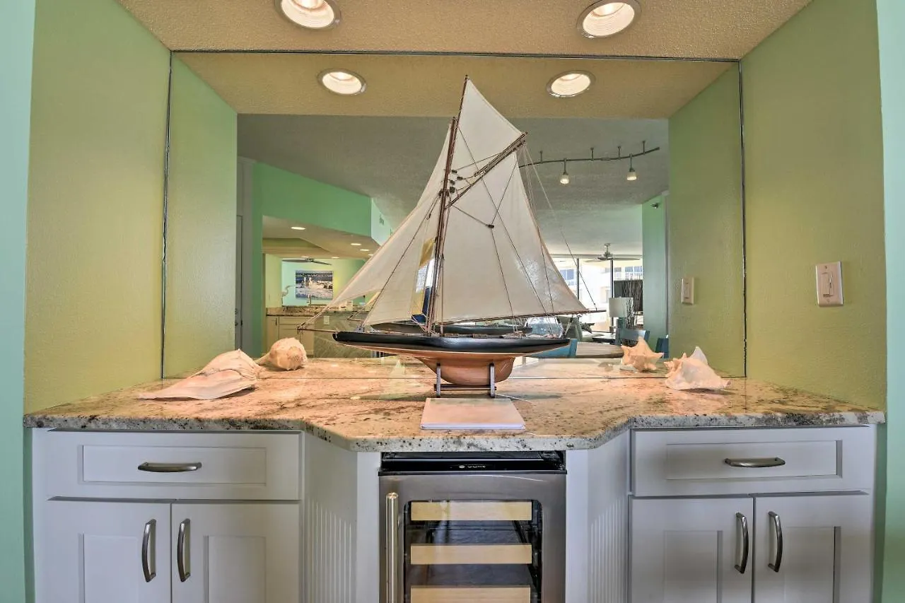Gulf View Destin Condo With Resort Pool And Spa! 0*,  United States